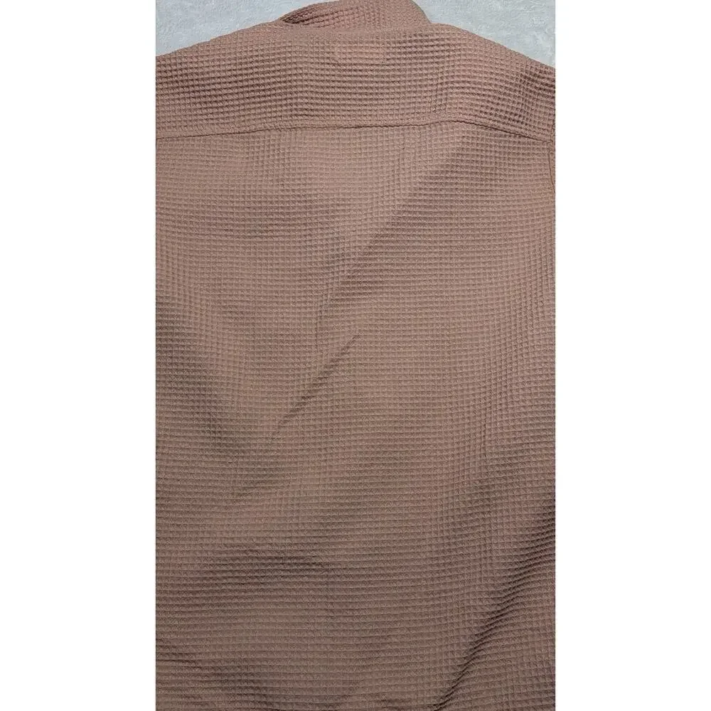Negative Space Waffle Knit Button Down Camp Shirt Tan Peach Resort Men's Sz Sm